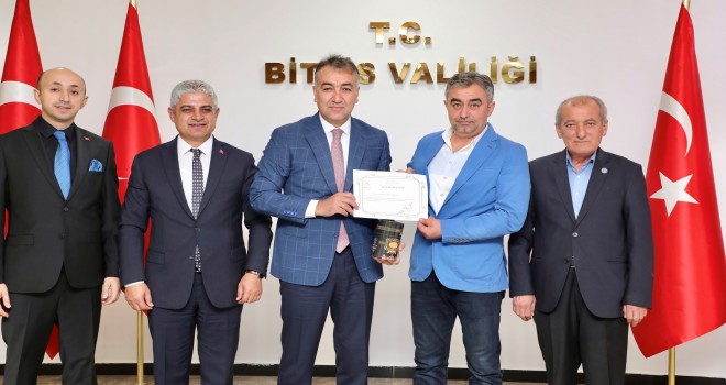 Bitlis Balı Dünya Birincisi Oldu